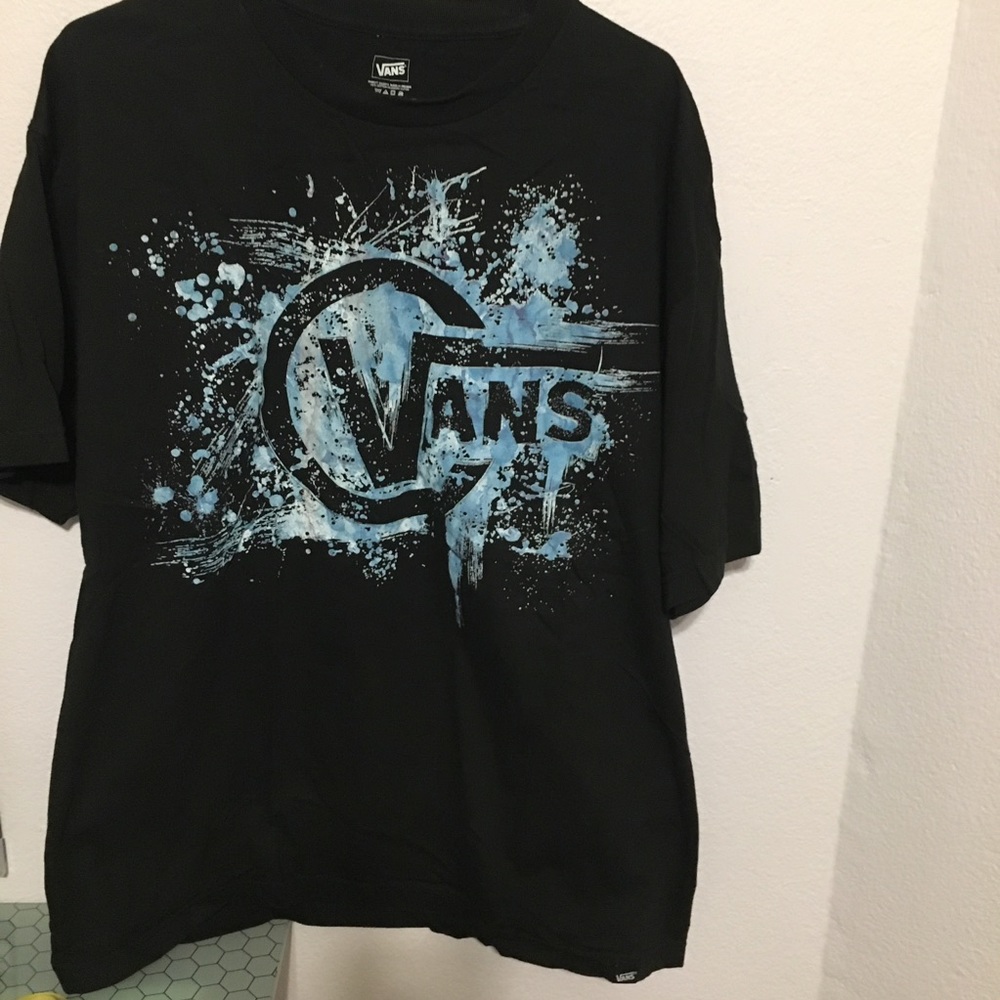 Van”s XL black Graphic T 100% Cotton